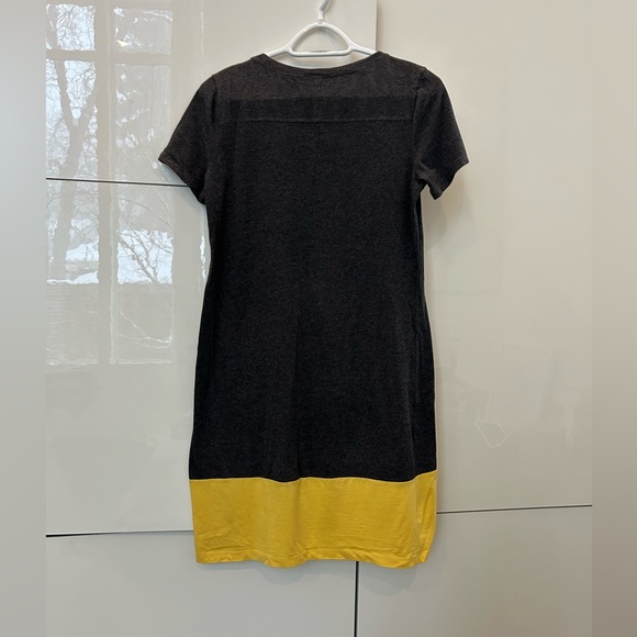 Theory t-shirt dress size S - Picture 3 of 3